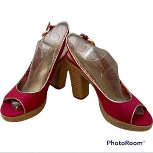 Tahari Pink Canvas Straw Heel Open Toe Shoe 6.5
